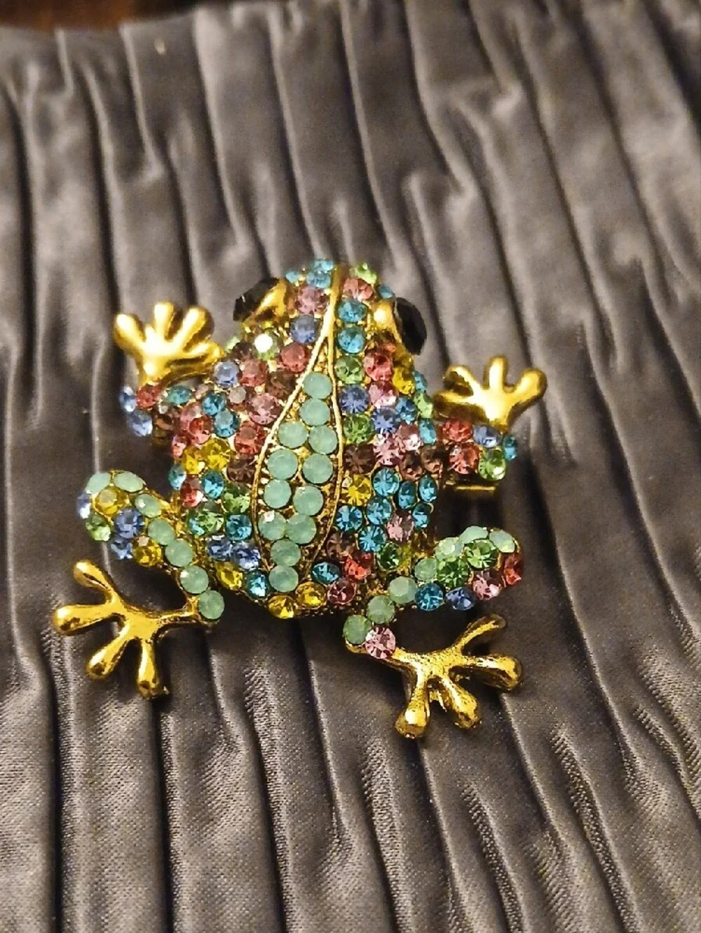 Gold Multicolor Crystal Frog Pin Brooch - Decorative Reptile Accessory
